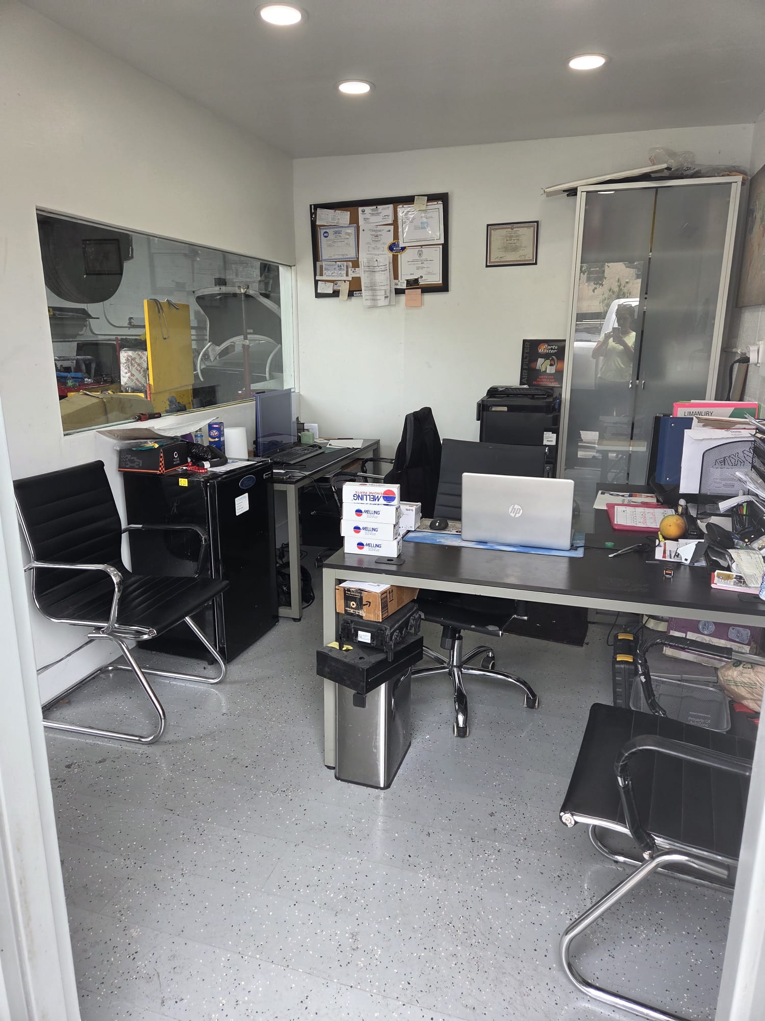 Fix with Us office interior